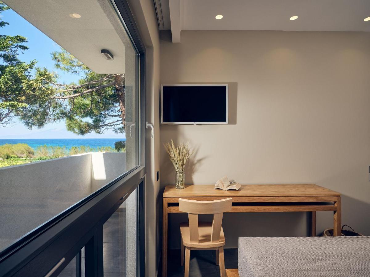 Oceanis Suites With Private Heated Pools And Sea View, By Zantewize Kypseli Екстер'єр фото