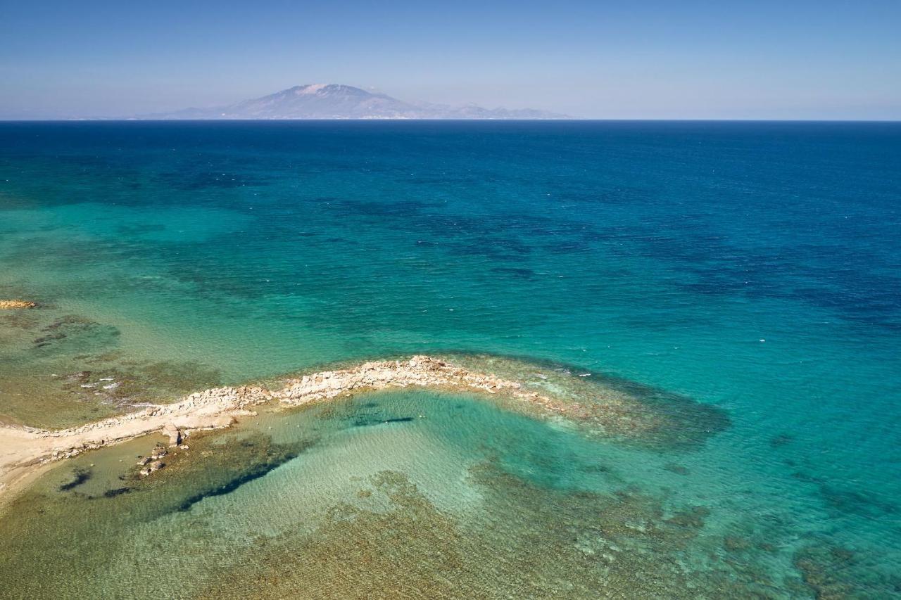 Oceanis Suites With Private Heated Pools And Sea View, By Zantewize Kypseli Екстер'єр фото